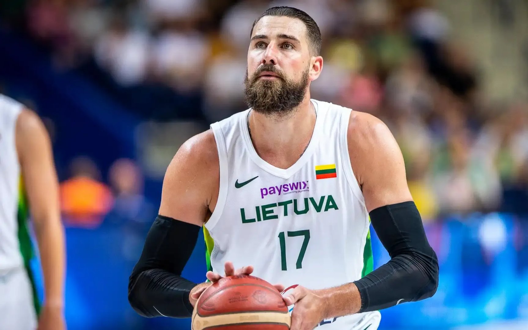 篮网翻盘阿根廷男篮,瓦兰丘纳斯打破历史纪录 篮网翻盘阿根廷男篮,瓦兰丘纳斯打破历史纪录