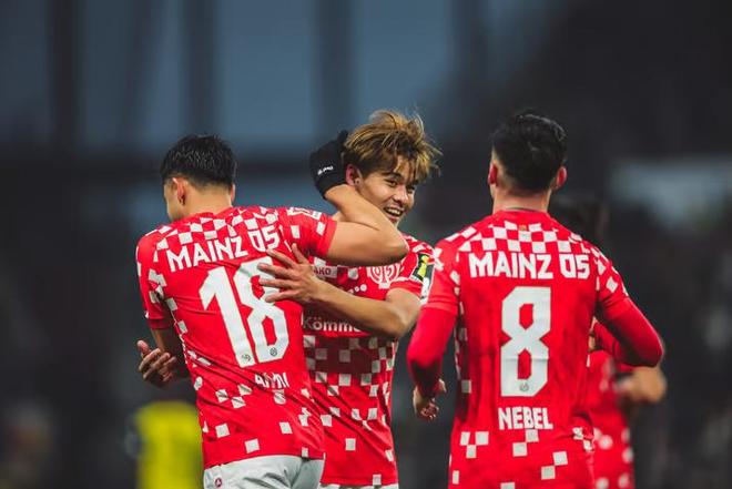 开云体育中国-勒沃库森险胜阿根廷,萨内送出助攻的简单介绍