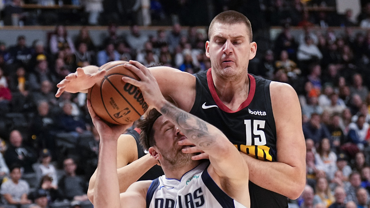 开云体育官网-掘金轻取独行侠,波特完成帽子戏法的简单介绍