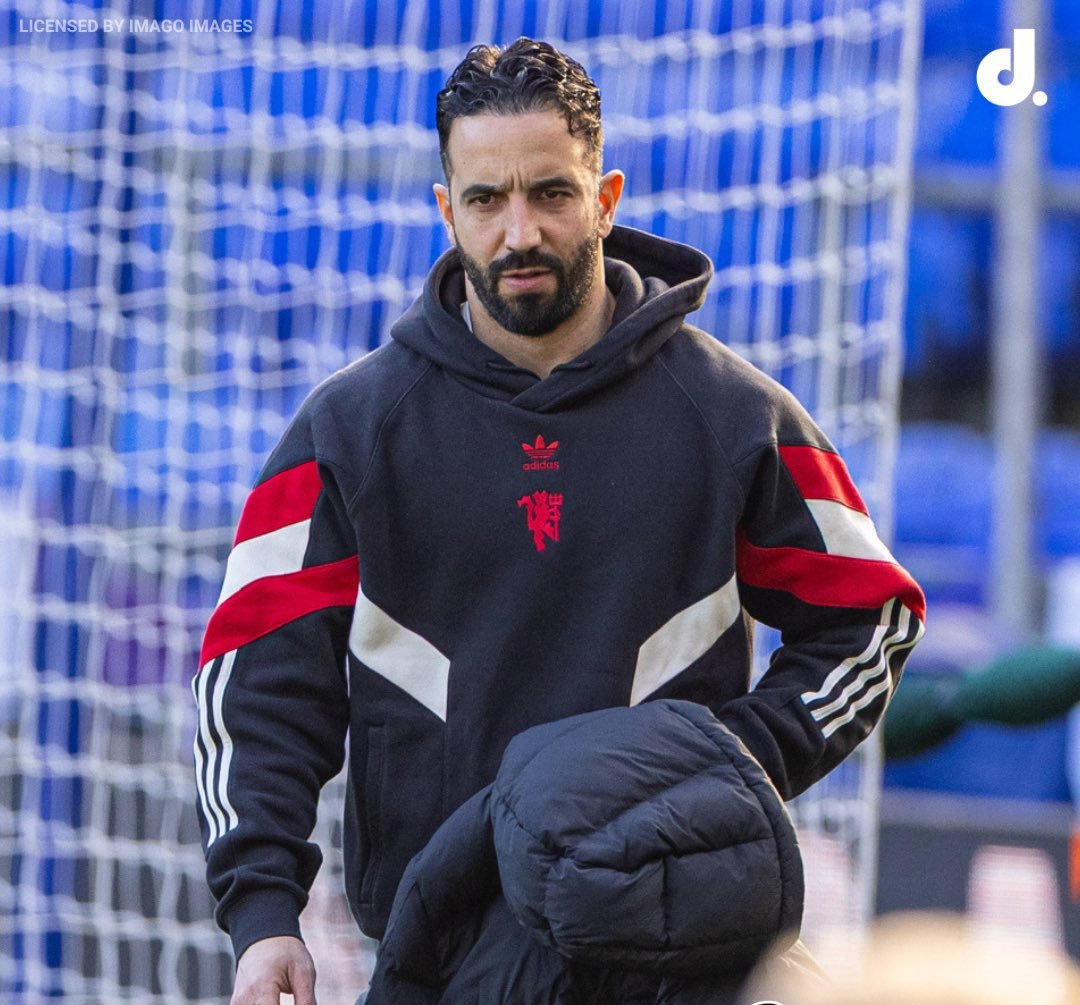 巴黎圣日耳曼主教练遭批评,球队面临挑战的简单介绍 巴黎圣日耳曼主教练遭批评,球队面临挑战的简单介绍