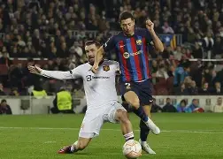 开云足球直播-华域士菲主场逼平对手排名不变