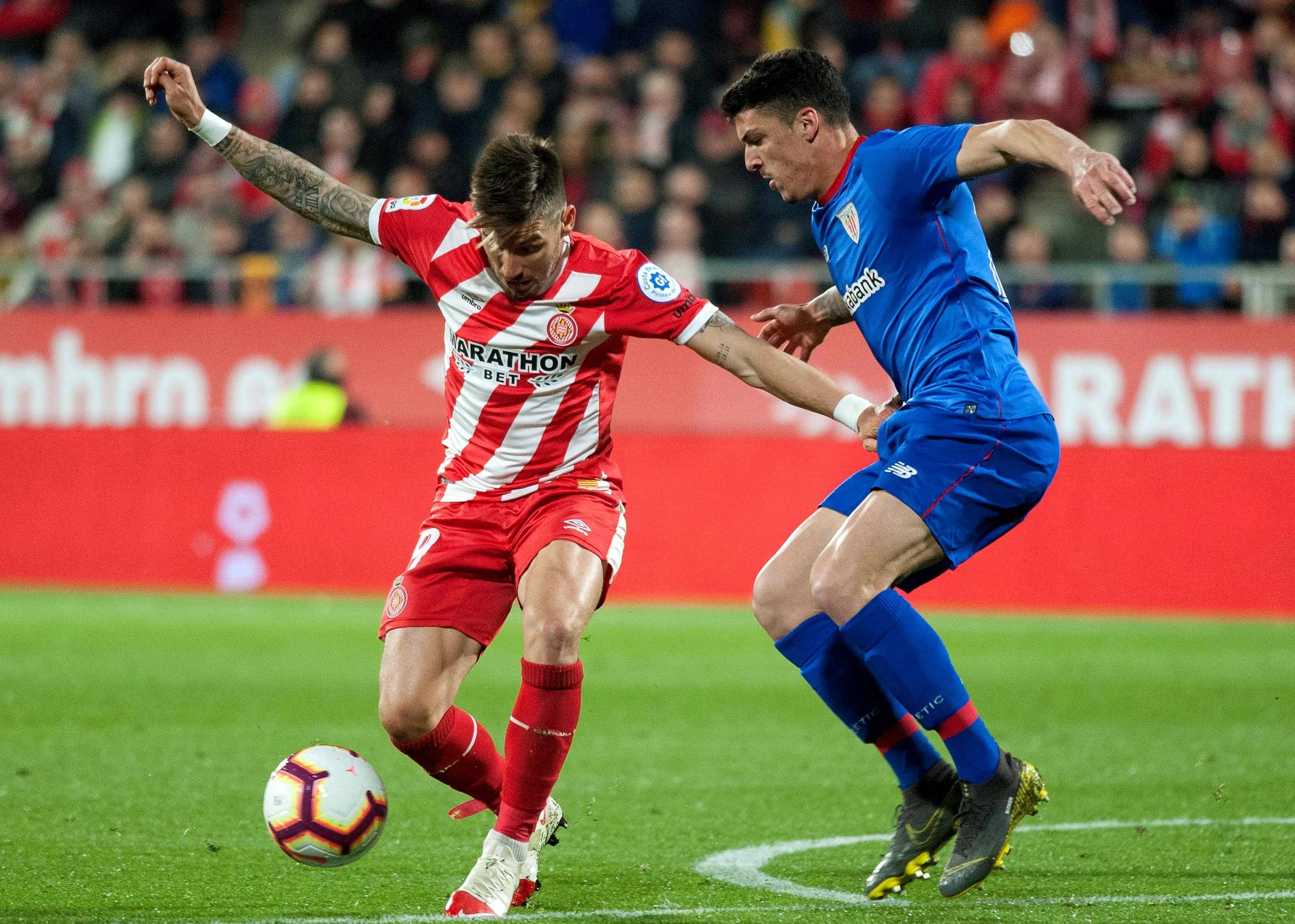 开云APP-塞尔塔客场击败对手,登顶积分榜的简单介绍